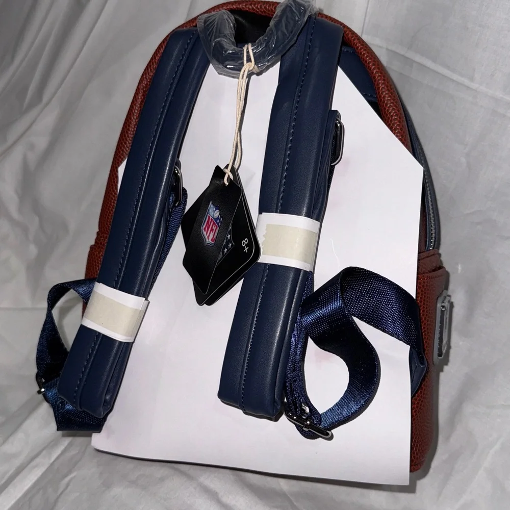 Loungefly x NFL Dallas Cowboys Mini Backpack